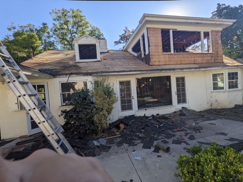 Demo: roof tiles coming off